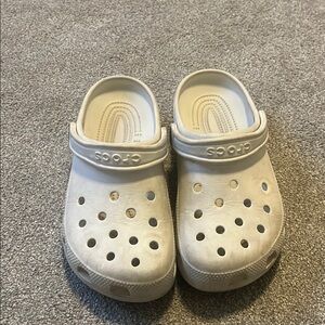 CROCS White Sandals with Ventilation and Heel Strap